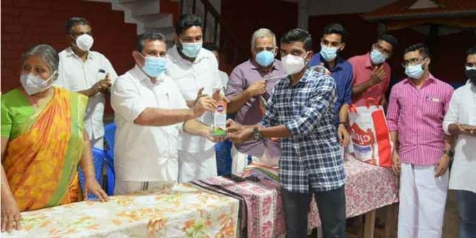 പ്രൈഡ്സ് ഓഫ് ഏറത്ത് – മെറിറ്റ് ഫെസ്റ്റുമായി യൂത്ത് കോണ്ഗ്രസ് പ്രൈഡ്സ് ഓഫ് ഏറത്ത് – മെറിറ്റ് ഫെസ്റ്റുമായി യൂത്ത് കോണ്ഗ്രസ്