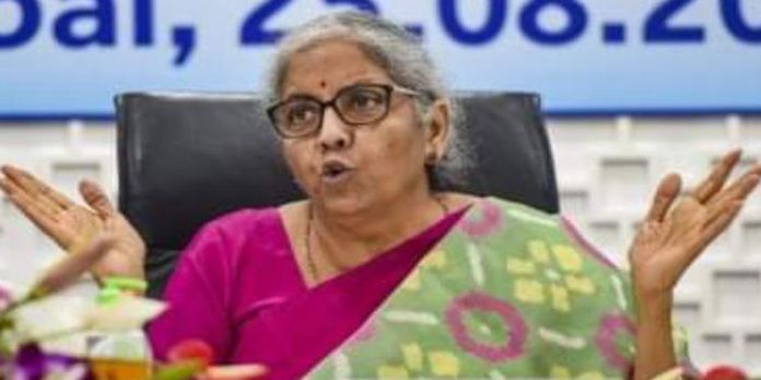 എല്ലാം വിറ്റ് തുലക്കുന്നു ; സർക്കാരിന്റെയും പൊതുമേഖലാ സ്ഥാപനങ്ങളുടെയും കൈവശമുള്ള അധികഭൂമി വില്ക്കുന്നു എല്ലാം വിറ്റ് തുലക്കുന്നു ; സർക്കാരിന്റെയും പൊതുമേഖലാ സ്ഥാപനങ്ങളുടെയും കൈവശമുള്ള അധികഭൂമി വില്ക്കുന്നു