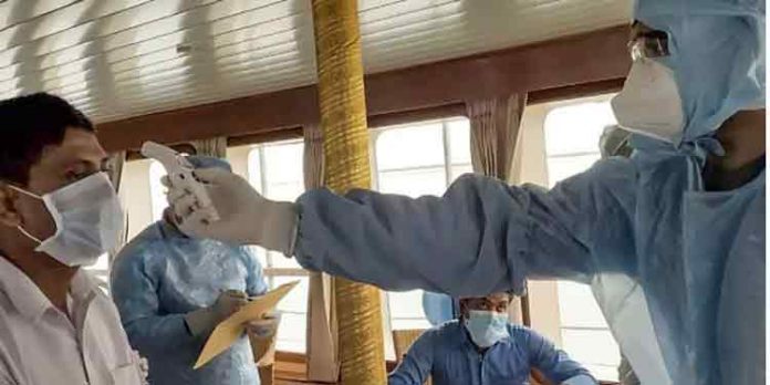 പത്തനംതിട്ട നഗരത്തില് കോവിഡ് മാര്ഗനിര്ദേശങ്ങള് പുനക്രമീകരിച്ചു പത്തനംതിട്ട നഗരത്തില് കോവിഡ് മാര്ഗനിര്ദേശങ്ങള് പുനക്രമീകരിച്ചു