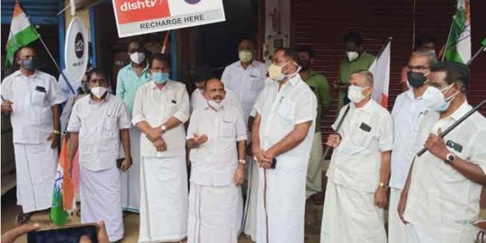 കുറ്റൂര് ഗ്രാമപഞ്ചായത്ത് പ്രസിഡന്റ് കെ.ജി സഞ്ജു രാജിവെക്കണം ; ജോസഫ് എം.പുതുശ്ശേരി കുറ്റൂര് ഗ്രാമപഞ്ചായത്ത് പ്രസിഡന്റ് കെ.ജി സഞ്ജു രാജിവെക്കണം ; ജോസഫ് എം.പുതുശ്ശേരി