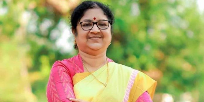 പ്രൊഫസര് പദ ദുരുപയോഗം ; ഉന്നത വിദ്യാഭ്യാസ മന്ത്രി ആര്.ബിന്ദുവിന് ഹൈക്കോടതി നോട്ടീസ് പ്രൊഫസര് പദ ദുരുപയോഗം ; ഉന്നത വിദ്യാഭ്യാസ മന്ത്രി ആര്.ബിന്ദുവിന് ഹൈക്കോടതി നോട്ടീസ്