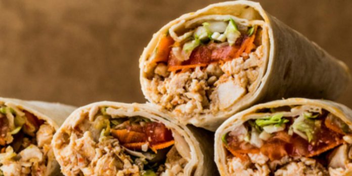 ഷവര്മ്മ കഴിച്ചവര്ക്ക് വിഷബാധ ; ബേക്കറി ഉടമ അറസ്റ്റില് ഷവര്മ്മ കഴിച്ചവര്ക്ക് വിഷബാധ ; ബേക്കറി ഉടമ അറസ്റ്റില്