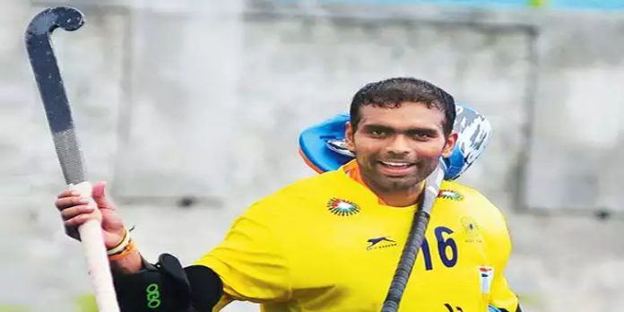 ചരിത്ര മെഡല് നേടിയ മലയാളി താരം പി ആര് ശ്രീജേഷിന് കേരളത്തിൽ ഉജ്ജ്വല സ്വീകരണം ചരിത്ര മെഡല് നേടിയ മലയാളി താരം പി ആര് ശ്രീജേഷിന് കേരളത്തിൽ ഉജ്ജ്വല സ്വീകരണം