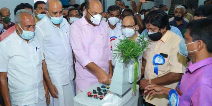 ട്രാക്കോ കേബിള് കമ്പനി തിരുവല്ല യൂണിറ്റിലെ ആധുനിക മെഷിനറികളുടെ പ്രവര്ത്തന ഉദ്ഘാടനം മന്ത്രി നിര്വഹിച്ചു ട്രാക്കോ കേബിള് കമ്പനി തിരുവല്ല യൂണിറ്റിലെ ആധുനിക മെഷിനറികളുടെ പ്രവര്ത്തന ഉദ്ഘാടനം മന്ത്രി നിര്വഹിച്ചു
