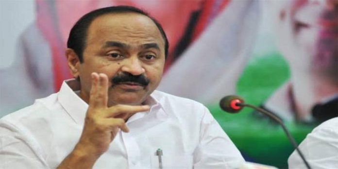 നിയമസഭ അടിച്ച് പൊളിക്കുന്നതല്ല ശക്തമായ പ്രവര്ത്തനം ; പരാതികള് തള്ളി വി.ഡി സതീശന് നിയമസഭ അടിച്ച് പൊളിക്കുന്നതല്ല ശക്തമായ പ്രവര്ത്തനം ; പരാതികള് തള്ളി വി.ഡി സതീശന്