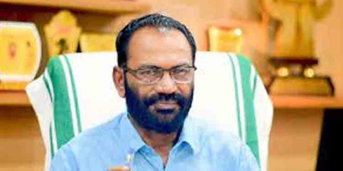 തിരഞ്ഞെടുപ്പിലെ വീഴ്ച : വി.കെ മധുവിനെ ജില്ലാക്കമ്മറ്റിയിലേയ്ക്ക് തരംതാഴ്ത്തി തിരഞ്ഞെടുപ്പിലെ വീഴ്ച : വി.കെ മധുവിനെ ജില്ലാക്കമ്മറ്റിയിലേയ്ക്ക് തരംതാഴ്ത്തി