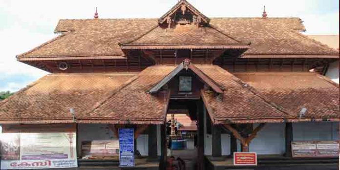ഏറ്റുമാനൂര് അമ്പലത്തിലെ സ്വര്ണ രുദ്രാക്ഷ മാല മോഷണം പോയത് തന്നെയെന്ന് ദേവസ്വം വിജിലന്സ് ഏറ്റുമാനൂര് അമ്പലത്തിലെ സ്വര്ണ രുദ്രാക്ഷ മാല മോഷണം പോയത് തന്നെയെന്ന് ദേവസ്വം വിജിലന്സ്