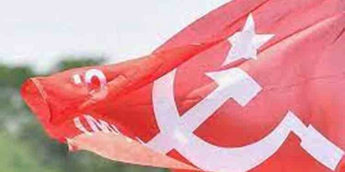 മുസ്ലിം ന്യൂനപക്ഷങ്ങള്ക്കിടയില്നിന്നും കൂടുതല് അംഗങ്ങളെ റിക്രൂട്ട് ചെയ്യണമെന്ന് സിപിഎം തിരഞ്ഞെടുപ്പ് അവലോകന റിപ്പോര്ട്ട് മുസ്ലിം ന്യൂനപക്ഷങ്ങള്ക്കിടയില്നിന്നും കൂടുതല് അംഗങ്ങളെ റിക്രൂട്ട് ചെയ്യണമെന്ന് സിപിഎം തിരഞ്ഞെടുപ്പ് അവലോകന റിപ്പോര്ട്ട്