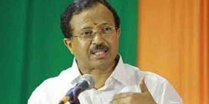 കോഴിക്കോട് വിമാനത്താവളത്തില് നിന്നുള്ള വലിയ വിമാനങ്ങളുടെ സര്വീസ് ഉടന് പുനരാരംഭിക്കം : വി.മുരളീധരന് കോഴിക്കോട് വിമാനത്താവളത്തില് നിന്നുള്ള വലിയ വിമാനങ്ങളുടെ സര്വീസ് ഉടന് പുനരാരംഭിക്കം : വി.മുരളീധരന്