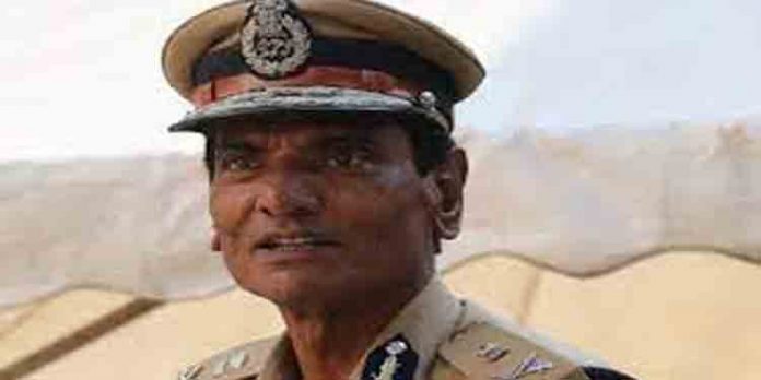 പോലീസുകാര് മര്യാദയോടെ പെരുമാറിയില്ലെങ്കില് ഇനി ജനങ്ങള്ക്ക് നേരിട്ട് ചോദ്യം ചെയ്യാം : ഡി.ജി.പി അനില് കാന്ത് പോലീസുകാര് മര്യാദയോടെ പെരുമാറിയില്ലെങ്കില് ഇനി ജനങ്ങള്ക്ക് നേരിട്ട് ചോദ്യം ചെയ്യാം : ഡി.ജി.പി അനില് കാന്ത്