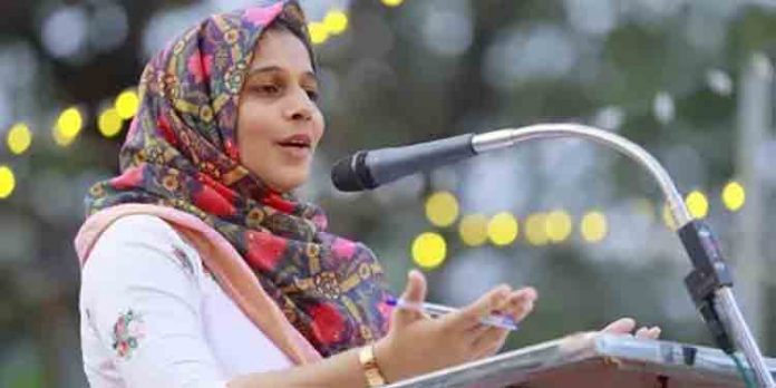 ”തഹ്ലിയയ്ക്കെതിരെ പ്രതികാര നടപടി ; ഞങ്ങള്ക്കൊപ്പം നിന്നത് ഇത്ര വലിയ കുറ്റമാണോ ?” വിമര്ശനവുമായി ഹരിത മുന് നേതാവ് ”തഹ്ലിയയ്ക്കെതിരെ പ്രതികാര നടപടി ; ഞങ്ങള്ക്കൊപ്പം നിന്നത് ഇത്ര വലിയ കുറ്റമാണോ ?” വിമര്ശനവുമായി ഹരിത മുന് നേതാവ്