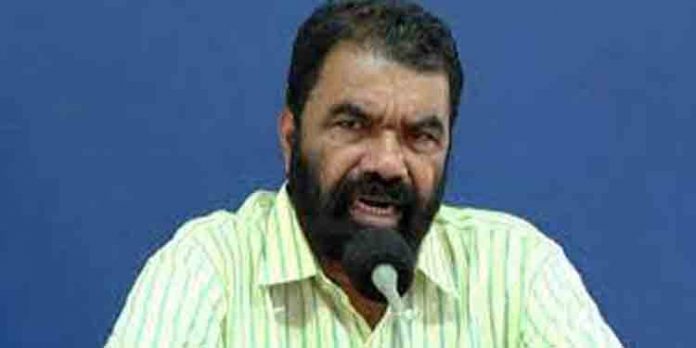 സംസ്ഥാനത്ത് നോക്കുകൂലി വാങ്ങില്ലെന്ന് ചുമട്ട് തൊഴിലാളി യൂണിയനുകളുടെ സംയുക്ത യോഗത്തില് തീരുമാനം സംസ്ഥാനത്ത് നോക്കുകൂലി വാങ്ങില്ലെന്ന് ചുമട്ട് തൊഴിലാളി യൂണിയനുകളുടെ സംയുക്ത യോഗത്തില് തീരുമാനം