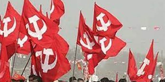 യുവതിക്ക് അശ്ലീല സന്ദേശം അയച്ച സി.പി.എം ലോക്കല് സെക്രട്ടറിക്കെതിരെ നടപടി യുവതിക്ക് അശ്ലീല സന്ദേശം അയച്ച സി.പി.എം ലോക്കല് സെക്രട്ടറിക്കെതിരെ നടപടി