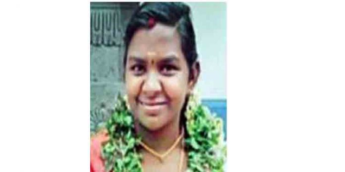 കൊറോണ ബാധിതയായ യുവതി ഇരട്ട കുട്ടികള്ക്ക് ജന്മം നല്കിയശേഷം മണിക്കൂറുകള്ക്കകം മരിച്ചു കൊറോണ ബാധിതയായ യുവതി ഇരട്ട കുട്ടികള്ക്ക് ജന്മം നല്കിയശേഷം മണിക്കൂറുകള്ക്കകം മരിച്ചു