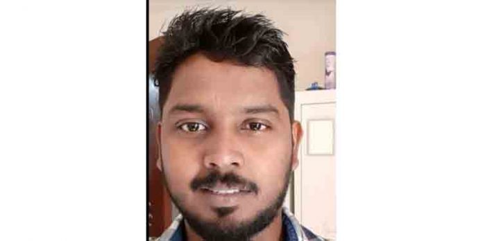 നിരണം സ്വദേശിയായ യുവാവിനെ തൂങ്ങി മരിച്ച നിലയില് കണ്ടെത്തി നിരണം സ്വദേശിയായ യുവാവിനെ തൂങ്ങി മരിച്ച നിലയില് കണ്ടെത്തി