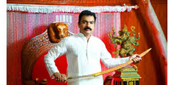 ശബരിമലയെ കുറിച്ച് മോന്സണ് മാവുങ്കലിന്റെ കൈയിലുണ്ടെന്ന് അവകാശപ്പെടുന്ന രേഖ സര്ക്കാര് പരിശോധിക്കണം പന്തളം കുടുംബം ശബരിമലയെ കുറിച്ച് മോന്സണ് മാവുങ്കലിന്റെ കൈയിലുണ്ടെന്ന് അവകാശപ്പെടുന്ന രേഖ സര്ക്കാര് പരിശോധിക്കണം പന്തളം കുടുംബം