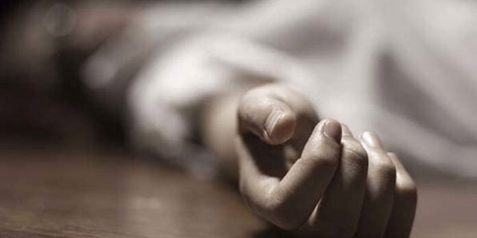 ഹരിയാനയില് ഒരു കുടുംബത്തിലെ അഞ്ച് പേരെ മരിച്ചനിലയില് കണ്ടെത്തി ഹരിയാനയില് ഒരു കുടുംബത്തിലെ അഞ്ച് പേരെ മരിച്ചനിലയില് കണ്ടെത്തി