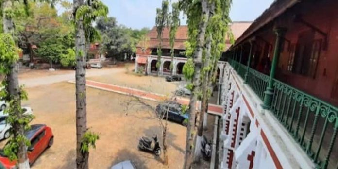 തിരുവനന്തപുരം യൂണിവേഴ്സിറ്റി കോളേജിന് ദേശീയ അംഗീകാരം ; കേരളത്തിലും ഒന്നാമത് തിരുവനന്തപുരം യൂണിവേഴ്സിറ്റി കോളേജിന് ദേശീയ അംഗീകാരം ; കേരളത്തിലും ഒന്നാമത്