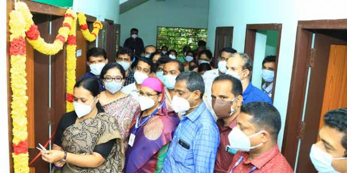 പത്തനംതിട്ട ഗവ.ആയുര്വേദ ഡിസ്പെന്സറിയില് ഇന്ഫെര്ട്ടിലിറ്റി ക്ലിനിക്ക് ഉദ്ഘാടനം ചെയ്തു പത്തനംതിട്ട ഗവ.ആയുര്വേദ ഡിസ്പെന്സറിയില് ഇന്ഫെര്ട്ടിലിറ്റി ക്ലിനിക്ക് ഉദ്ഘാടനം ചെയ്തു