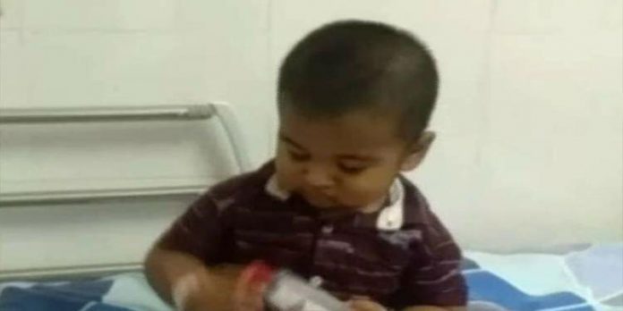 തുടയിൽ എടുക്കേണ്ട കുത്തിവെയ്പ്പ് എടുത്തത് മുട്ടിൽ ; ഒന്നരവയസുകാരൻ ചികിത്സയിൽ തുടയിൽ എടുക്കേണ്ട കുത്തിവെയ്പ്പ് എടുത്തത് മുട്ടിൽ ; ഒന്നരവയസുകാരൻ ചികിത്സയിൽ