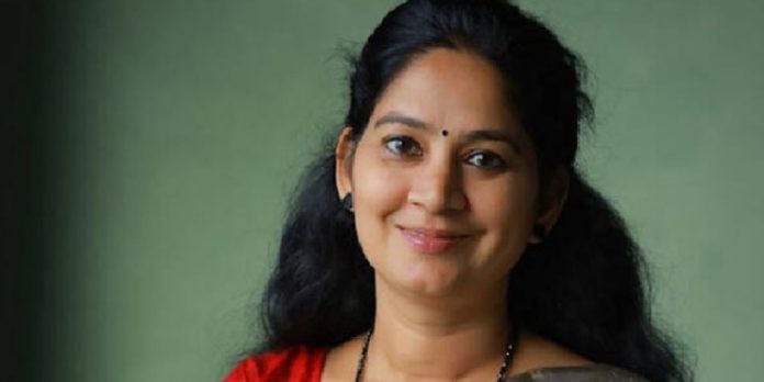 പലതവണ വിളിച്ചാലും ഫോണ് എടുക്കാറില്ല ; മന്ത്രിക്കെതിരെ വിമര്ശനവുമായി യു പ്രതിഭ എംഎല്എ പലതവണ വിളിച്ചാലും ഫോണ് എടുക്കാറില്ല ; മന്ത്രിക്കെതിരെ വിമര്ശനവുമായി യു പ്രതിഭ എംഎല്എ