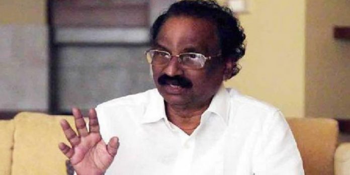 പുതുപ്പള്ളിയിൽ ഉമ്മൻചാണ്ടി തന്നെ മത്സരിക്കാനെത്തിയാലും ജയിക്കാൻ സാധ്യത കുറവ് -എ.കെ. ബാലൻ പുതുപ്പള്ളിയിൽ ഉമ്മൻചാണ്ടി തന്നെ മത്സരിക്കാനെത്തിയാലും ജയിക്കാൻ സാധ്യത കുറവ് -എ.കെ. ബാലൻ