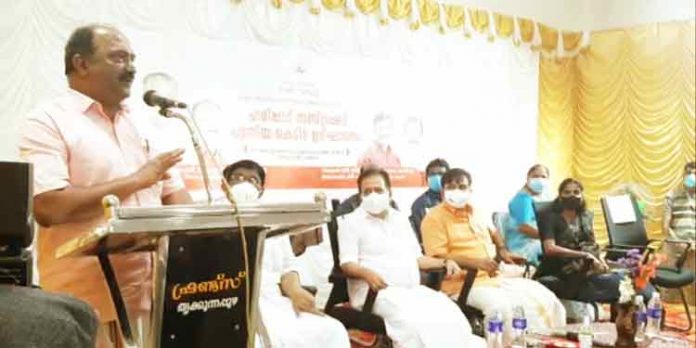ട്രഷറികള് കൂടുതല് ജന സൗഹൃദപരമാക്കും : മന്ത്രി കെ.എന് ബാലഗോപാല് ട്രഷറികള് കൂടുതല് ജന സൗഹൃദപരമാക്കും : മന്ത്രി കെ.എന് ബാലഗോപാല്