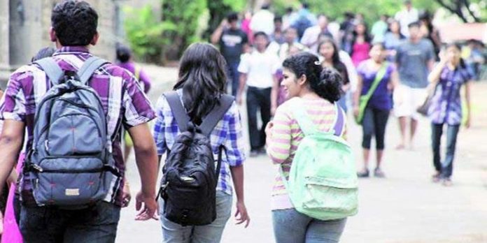 പ്രൊഫഷണല് കോഴ്സ് പ്രവേശനം എന്ട്രന്സ് മാര്ക്ക് മാത്രം പരിഗണിക്കണം ; ഹര്ജി ഹൈക്കോടതി തള്ളി പ്രൊഫഷണല് കോഴ്സ് പ്രവേശനം എന്ട്രന്സ് മാര്ക്ക് മാത്രം പരിഗണിക്കണം ; ഹര്ജി ഹൈക്കോടതി തള്ളി