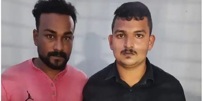 പെണ്വാണിഭ കേന്ദ്രത്തില് റെയ്ഡ് ; സ്ത്രീകള് ഉള്പ്പടെ 5 പേര് പിടിയില് പെണ്വാണിഭ കേന്ദ്രത്തില് റെയ്ഡ് ; സ്ത്രീകള് ഉള്പ്പടെ 5 പേര് പിടിയില്