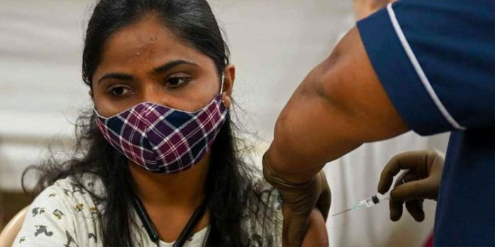 എം-ആര്എന്എ വാക്സിനുകള് ഗൗരവമായ ആരോഗ്യ പ്രശ്നങ്ങള് ഉണ്ടാക്കുന്നില്ലെന്ന് പഠനം എം-ആര്എന്എ വാക്സിനുകള് ഗൗരവമായ ആരോഗ്യ പ്രശ്നങ്ങള് ഉണ്ടാക്കുന്നില്ലെന്ന് പഠനം