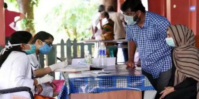 ഓണത്തിനുശേഷം കൊവിഡ് കേസുകളിൽ കുതിപ്പ് – 24% വർധന ഉണ്ടായെന്ന് റിപ്പോർട്ട് ; ഓക്സിജൻ വേണ്ട രോഗികളുടെ എണ്ണം കൂടി ഓണത്തിനുശേഷം കൊവിഡ് കേസുകളിൽ കുതിപ്പ് – 24% വർധന ഉണ്ടായെന്ന് റിപ്പോർട്ട് ; ഓക്സിജൻ വേണ്ട രോഗികളുടെ എണ്ണം കൂടി