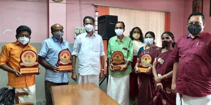 നവംബര് ഒന്നു മുതല് വിദ്യാലയങ്ങള് തുറക്കുന്നു ; മുന്നൊരുക്കങ്ങളുമായി പത്തനംതിട്ട ജില്ലാ പഞ്ചായത്ത് നവംബര് ഒന്നു മുതല് വിദ്യാലയങ്ങള് തുറക്കുന്നു ; മുന്നൊരുക്കങ്ങളുമായി പത്തനംതിട്ട ജില്ലാ പഞ്ചായത്ത്