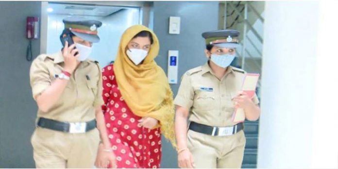 കാക്കനാട് എംഡിഎംഎ കേസ് ; സൂത്രധാരകരില് പ്രധാനി തൊയ്ബ അവിലാദ കാക്കനാട് എംഡിഎംഎ കേസ് ; സൂത്രധാരകരില് പ്രധാനി തൊയ്ബ അവിലാദ