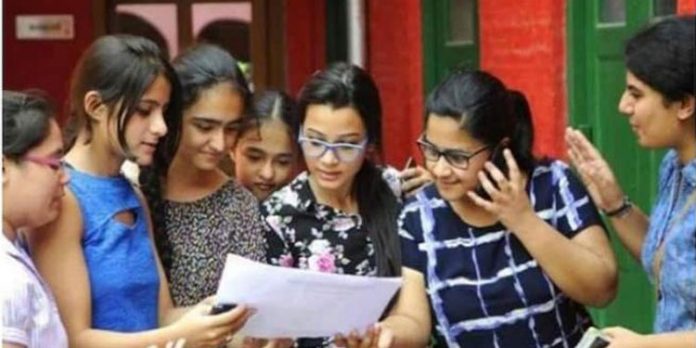 ഏഴ് ജില്ലകളില് പ്ലസ് വണ്ണിന് 20 ശതമാനം അധിക സീറ്റുകള് ഏഴ് ജില്ലകളില് പ്ലസ് വണ്ണിന് 20 ശതമാനം അധിക സീറ്റുകള്