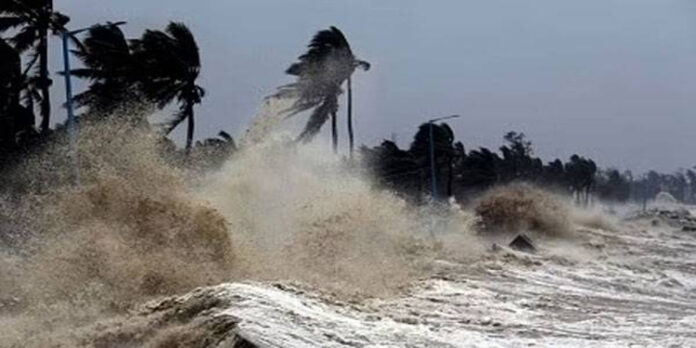 ഗുലാബ് ചുഴലിക്കാറ്റ് ഷഹീന് ചുഴലിക്കാറ്റായി മാറാന് സാധ്യത ഗുലാബ് ചുഴലിക്കാറ്റ് ഷഹീന് ചുഴലിക്കാറ്റായി മാറാന് സാധ്യത