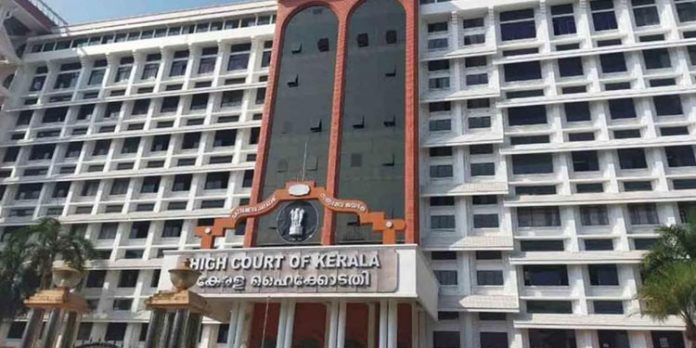 കെഎസ്ആര്ടിസി ജീവനക്കാര്ക്ക് കൂപ്പണും വൗച്ചറും ആറാം തീയതിക്ക് മുന്പ് നല്കണം ; ഹൈക്കോടതി കെഎസ്ആര്ടിസി ജീവനക്കാര്ക്ക് കൂപ്പണും വൗച്ചറും ആറാം തീയതിക്ക് മുന്പ് നല്കണം ; ഹൈക്കോടതി