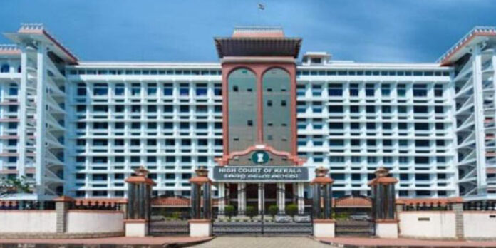 സഭാ തര്ക്കത്തില് രണ്ട് വിഭാഗങ്ങളില്ല ; തര്ക്കം ഇങ്ങനെ തുടരുന്നത് ആര്ക്ക് വേണ്ടിയാണ് – ഹൈക്കോടതി സഭാ തര്ക്കത്തില് രണ്ട് വിഭാഗങ്ങളില്ല ; തര്ക്കം ഇങ്ങനെ തുടരുന്നത് ആര്ക്ക് വേണ്ടിയാണ് – ഹൈക്കോടതി