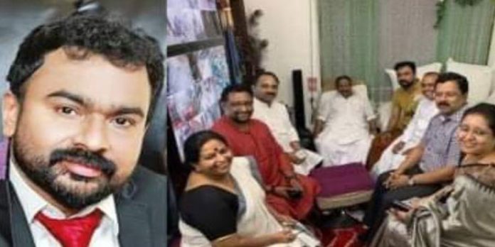 ഫോട്ടോയില് മോന്സണ് ഒപ്പം കെ.സുധാകരന് ; പരിചയമുണ്ടെന്ന് ജിജി തോംസണും ലാലി വിന്സെന്റും ഫോട്ടോയില് മോന്സണ് ഒപ്പം കെ.സുധാകരന് ; പരിചയമുണ്ടെന്ന് ജിജി തോംസണും ലാലി വിന്സെന്റും