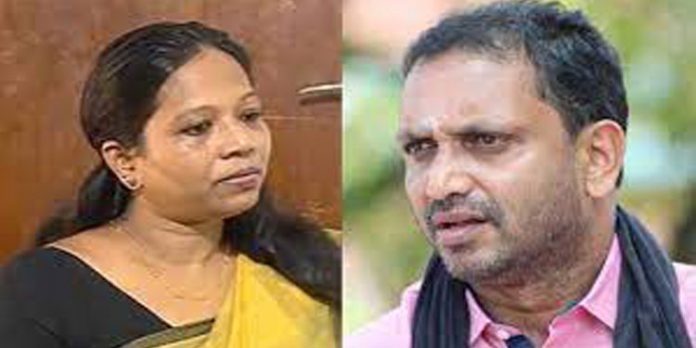 ബത്തേരി കോഴ ആരോപണം ; ശബ്ദ സാമ്പിൾ പരിശോധിക്കാൻ കോടതി ഉത്തരവ് ; കെ.സുരേന്ദ്രനും പരിശോധനക്ക് ഹാജരാകണം ബത്തേരി കോഴ ആരോപണം ; ശബ്ദ സാമ്പിൾ പരിശോധിക്കാൻ കോടതി ഉത്തരവ് ; കെ.സുരേന്ദ്രനും പരിശോധനക്ക് ഹാജരാകണം