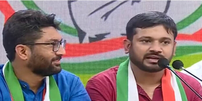 കനയ്യയും , ജിഗ്നേഷ് മേവാനിയും രാഹുല് ഗാന്ധിയുടെ കൈ പിടിച്ച് കോണ്ഗ്രസിലേക്ക് കനയ്യയും , ജിഗ്നേഷ് മേവാനിയും രാഹുല് ഗാന്ധിയുടെ കൈ പിടിച്ച് കോണ്ഗ്രസിലേക്ക്