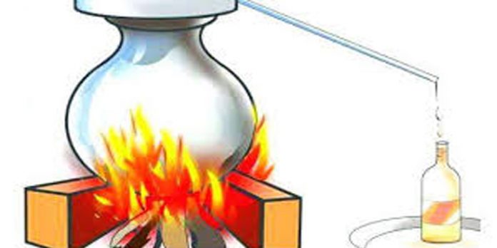 തോപ്പിൽ കോളനിയിൽ നിന്ന് കോട പിടികൂടി തോപ്പിൽ കോളനിയിൽ നിന്ന് കോട പിടികൂടി