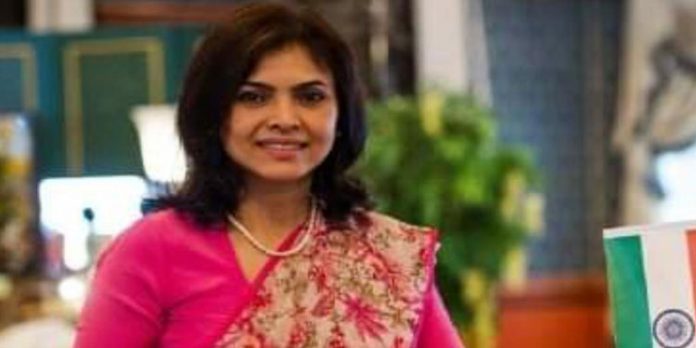 പോളണ്ടിലെ ഇന്ത്യന് അംബാസഡറായി കാസര്കോട്ടുകാരി പോളണ്ടിലെ ഇന്ത്യന് അംബാസഡറായി കാസര്കോട്ടുകാരി