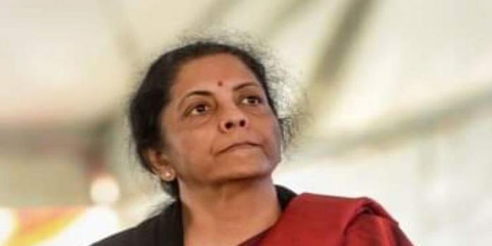 എസ്.ബി.ഐയുടെ ശേഷിയുള്ള ഏതാനും ബാങ്കുകള്കൂടെ രാജ്യത്തുണ്ടാവണം : നിര്മല സീതാരാമന് എസ്.ബി.ഐയുടെ ശേഷിയുള്ള ഏതാനും ബാങ്കുകള്കൂടെ രാജ്യത്തുണ്ടാവണം : നിര്മല സീതാരാമന്