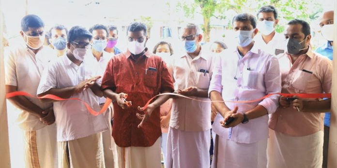 സിപിഐ പത്തനംതിട്ട മണ്ഡലം കമ്മറ്റി ഓഫീസ് – ജില്ലാ സെക്രട്ടറി എപി ജയൻ ഉദ്ഘാടനം ചെയ്തു സിപിഐ പത്തനംതിട്ട മണ്ഡലം കമ്മറ്റി ഓഫീസ് – ജില്ലാ സെക്രട്ടറി എപി ജയൻ ഉദ്ഘാടനം ചെയ്തു