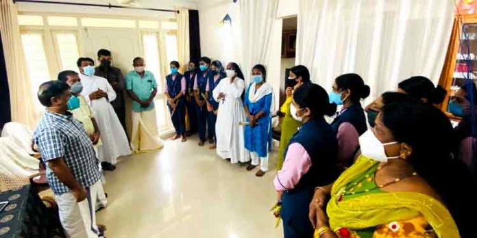 ആരോഗ്യപരിപാലന പ്രവർത്തനം ; പുഷ്പഗിരി നഴ്സിംഗ് കോളേജും സമന്വയ റസിഡന്സ് അസോസിയേഷനും സംയുക്തമായി ആരോഗ്യപരിപാലന പ്രവർത്തനം ; പുഷ്പഗിരി നഴ്സിംഗ് കോളേജും സമന്വയ റസിഡന്സ് അസോസിയേഷനും സംയുക്തമായി