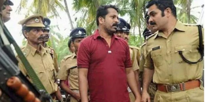കണ്ണൂർ ജയിലിലേക്ക് മാറ്റണം ; കൊടി സുനി ജയിലിൽ നിരാഹാര സമരത്തിൽ കണ്ണൂർ ജയിലിലേക്ക് മാറ്റണം ; കൊടി സുനി ജയിലിൽ നിരാഹാര സമരത്തിൽ