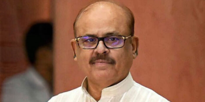 ‘സംസ്ഥാന കോണ്ഗ്രസില് സ്ഥിതി രൂക്ഷം’ ; തമ്മിലടി പരിഹരിക്കാതെ രക്ഷയില്ലെന്ന് താരിഖ് അന്വര് ‘സംസ്ഥാന കോണ്ഗ്രസില് സ്ഥിതി രൂക്ഷം’ ; തമ്മിലടി പരിഹരിക്കാതെ രക്ഷയില്ലെന്ന് താരിഖ് അന്വര്