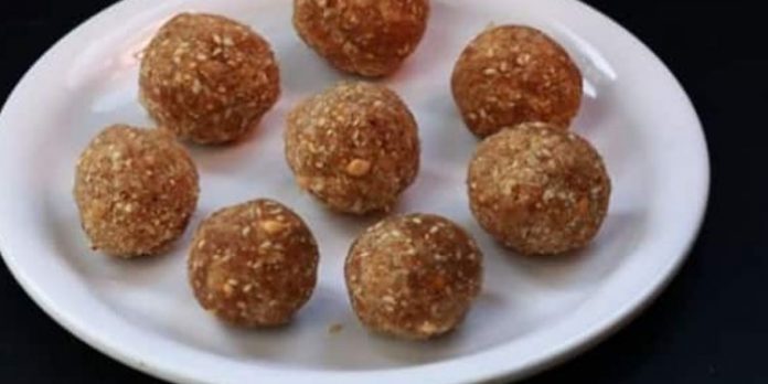 അവിൽ ഇരിപ്പുണ്ടോ ? ലഡു എളുപ്പം തയ്യാറാക്കാം അവിൽ ഇരിപ്പുണ്ടോ ? ലഡു എളുപ്പം തയ്യാറാക്കാം