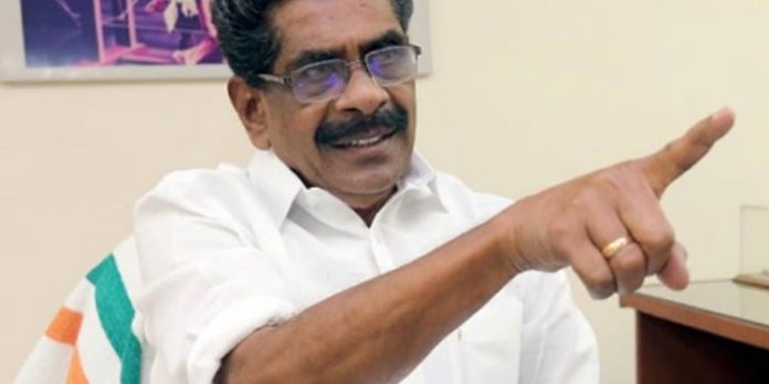 മുന് അധ്യക്ഷനെന്ന പരിഗണന പോലും നല്കിയില്ല ; കെ.സുധാകരനെതിരെ ആഞ്ഞടിച്ച് മുല്ലപ്പള്ളി രാമചന്ദ്രൻ മുന് അധ്യക്ഷനെന്ന പരിഗണന പോലും നല്കിയില്ല ; കെ.സുധാകരനെതിരെ ആഞ്ഞടിച്ച് മുല്ലപ്പള്ളി രാമചന്ദ്രൻ