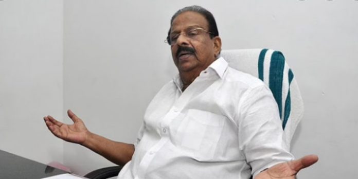 വി.എം സുധീരന്റെ രാജിയുടെ കാരണമെന്തെന്ന് അറിയില്ല ; മുതിർന്ന നേതാക്കൾ വിളിച്ചാൽ പ്രതികരിക്കുന്നില്ലെന്ന് കെ.സുധാകരൻ വി.എം സുധീരന്റെ രാജിയുടെ കാരണമെന്തെന്ന് അറിയില്ല ; മുതിർന്ന നേതാക്കൾ വിളിച്ചാൽ പ്രതികരിക്കുന്നില്ലെന്ന് കെ.സുധാകരൻ